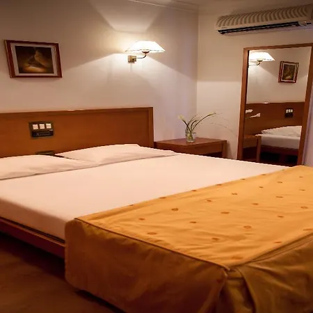 Santa Mafalda 3* Fatima