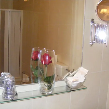 Santa Mafalda Hotell 3*